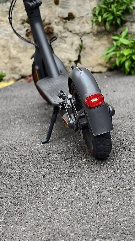 Elektromobile: Trotinette Mi Pro 2 – Gebraucht aus Lausanne von lui_79h5