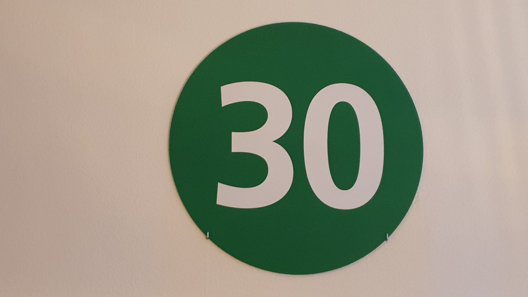 Tutte le decorazioni: 30 Jahre - Geburtstag - Jubiläum – Usato da Greifensee venduto da Alpegrisli 2