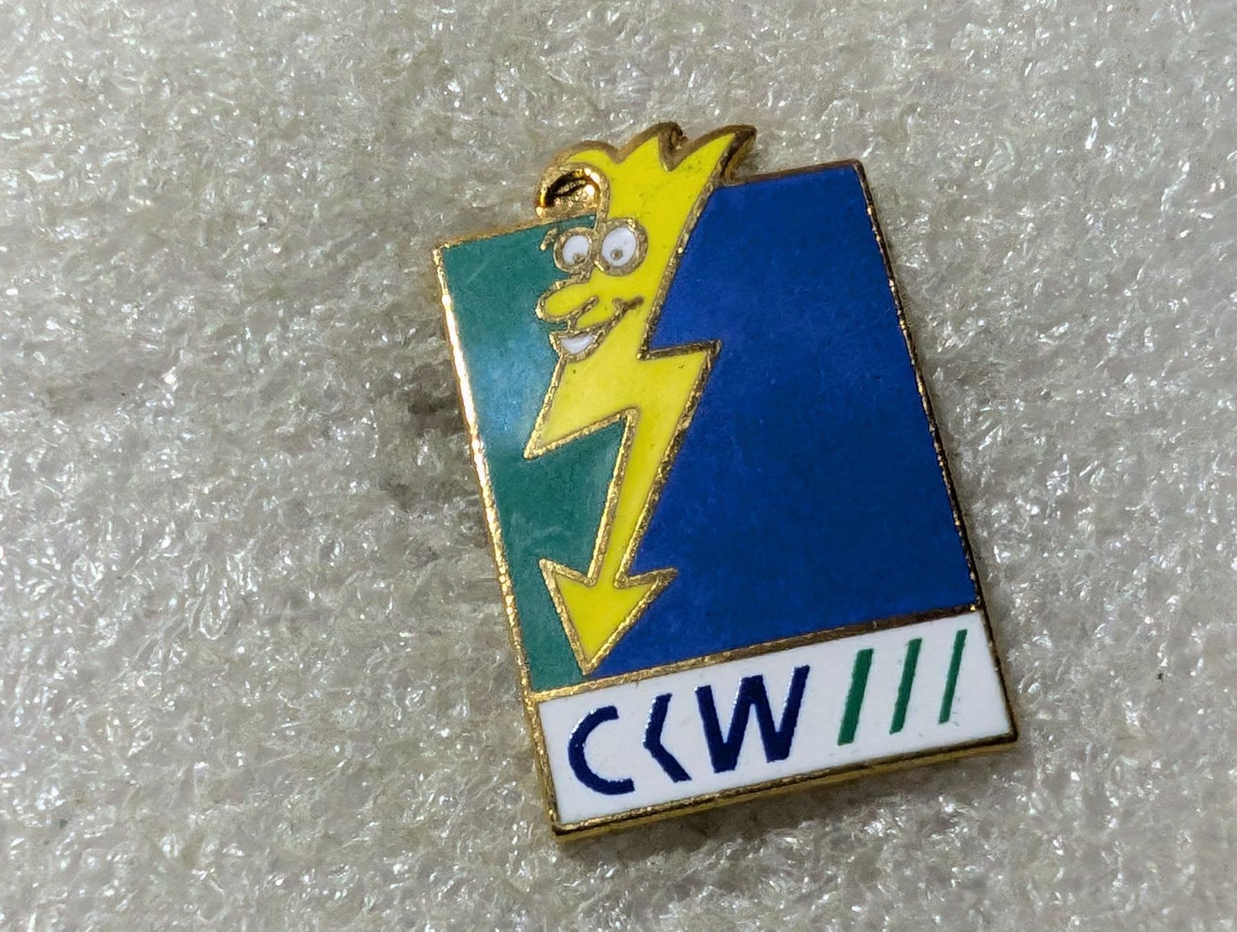 Placchette & Badge: Ansteckpin 143: ckw – Usato da Oppligen venduto da Pin-Fall-Shop