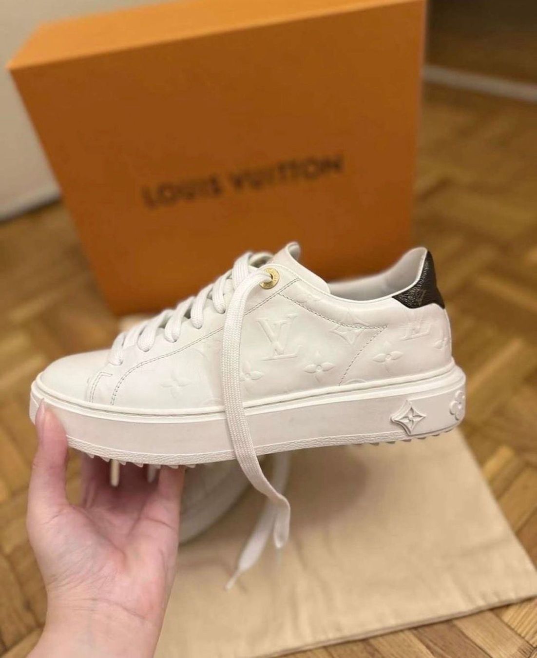 Louis Vuitton Scarpe da donna: Sneaker Time Out – Usato da Les Avanchets venduto da bea_m9bj 2