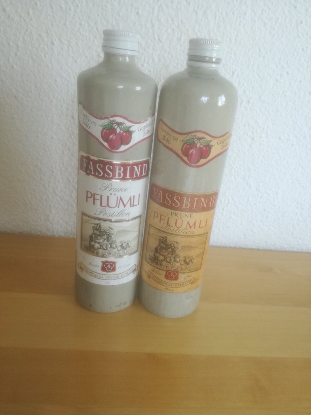 Altro: Flasche aus Steingut – Usato da Sursee venduto da Ursus_LU