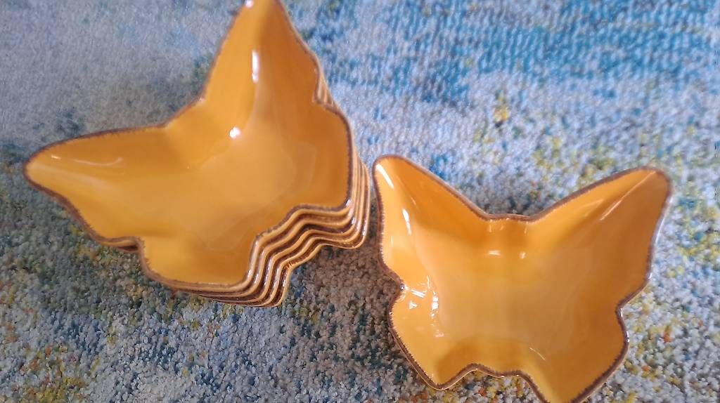 Piatti: Assiettes creuses papillon orange – Usato da Jongny venduto da nou_7829