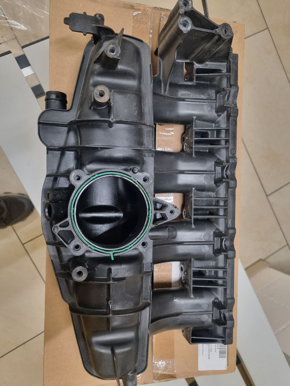 VW Tutti pezzi di ricambio auto: Saugrohr VW Golf gti – Usato da Heimberg venduto da Blitzli3 1