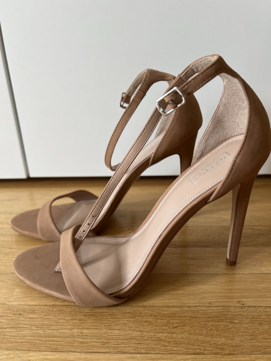 Scarpe da donna: New nude heels - suede  – Nuovo (secondo la descrizione) da Zollikon venduto da jud_cmm9 3