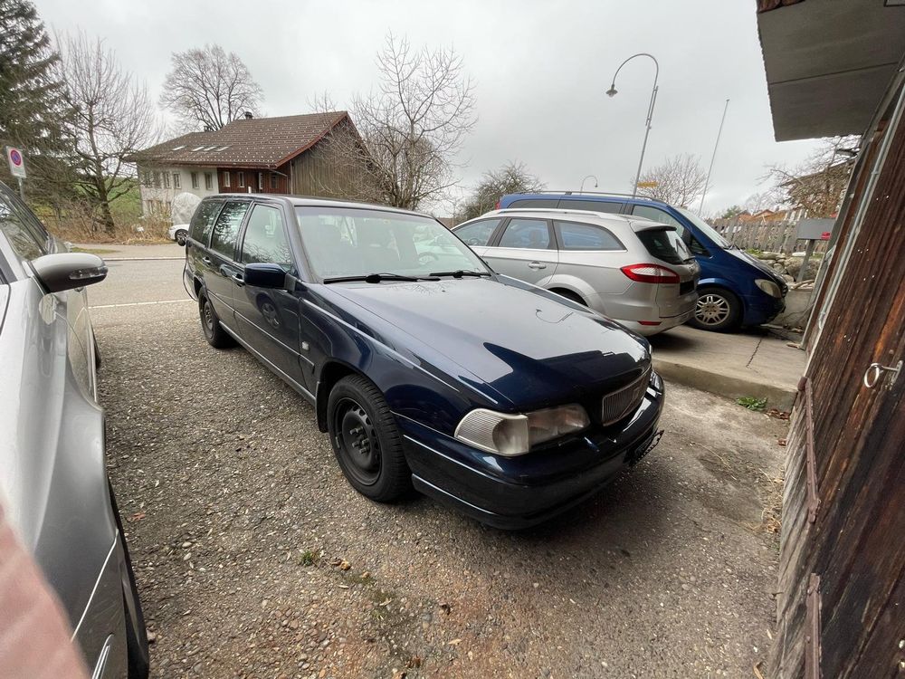 Volvo V70 2.5 10V für Händler/Bastler/Teilespender/Export