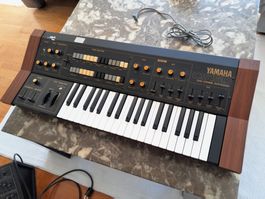 YAMAHA CS15D Dual Channel Synthesizer