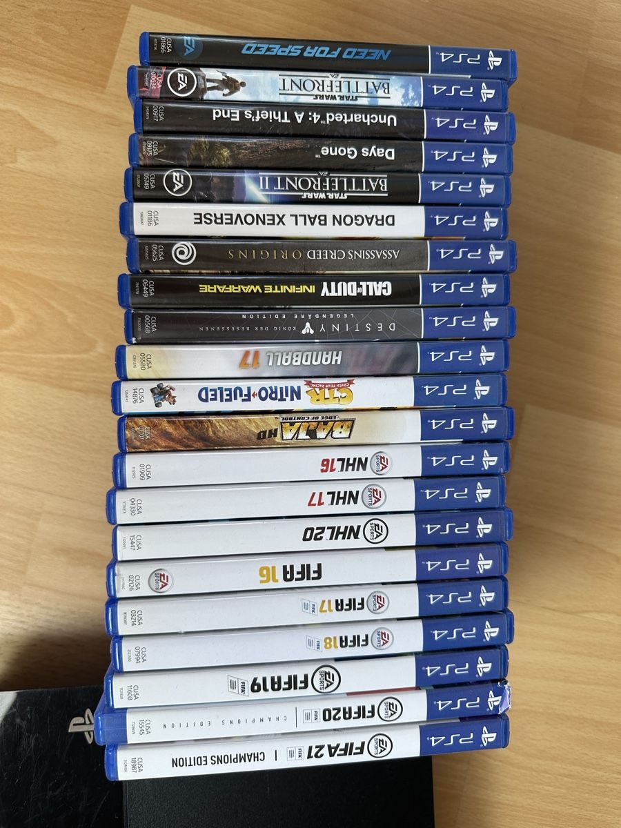 Sony Konsolen: Playstation 4 & diverse Spiele – Gebraucht aus Trimbach von flo_6rql 1
