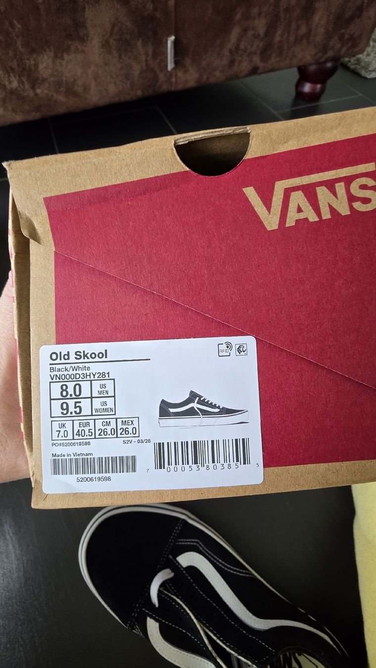 Vans Herrenschuhe: NEUE Old Skool Vans Gr. 40.4 – Neu und originalverpackt aus Buchs SG von sevler1 2