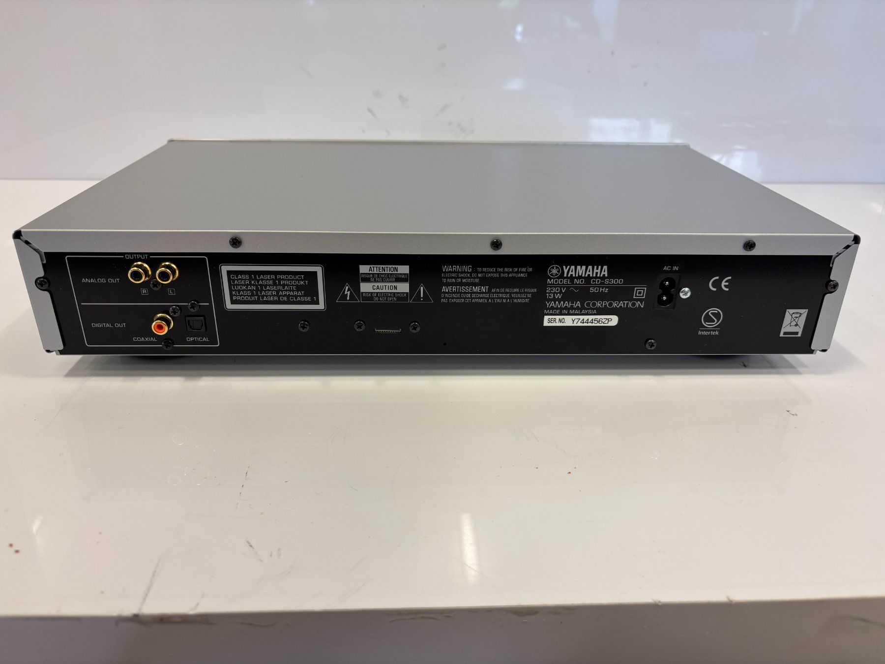Yamaha Lecteur multimedia & Streamer: Yamaha CD-S300 (CD-Player) – D'occasion à Heerbrugg par Kirchhofer 2