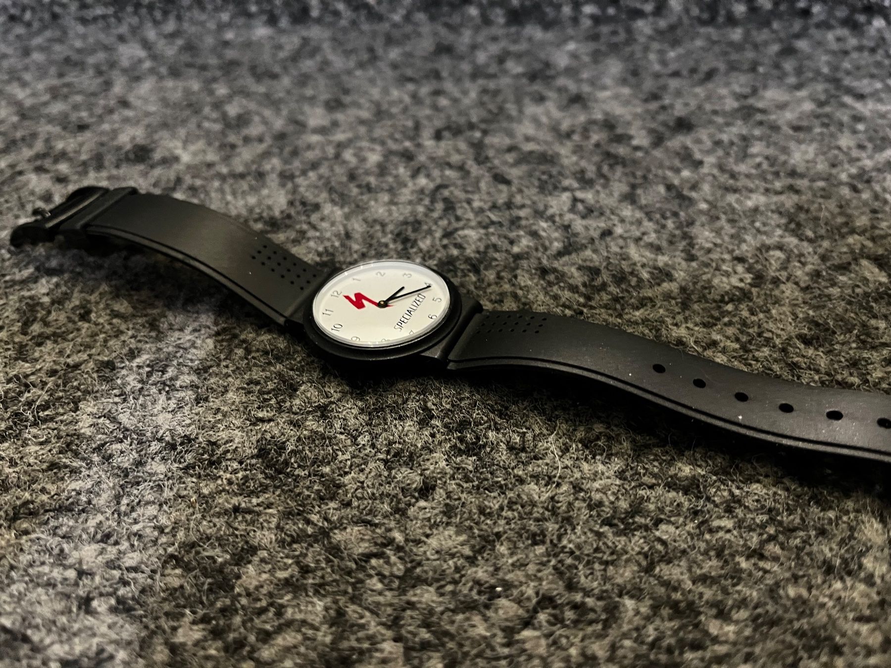 Specialized Pezzi di ricambio: Specialized Vintage Uhr – Nuovo (secondo la descrizione) da Mühlethurnen venduto da Kolly225 2