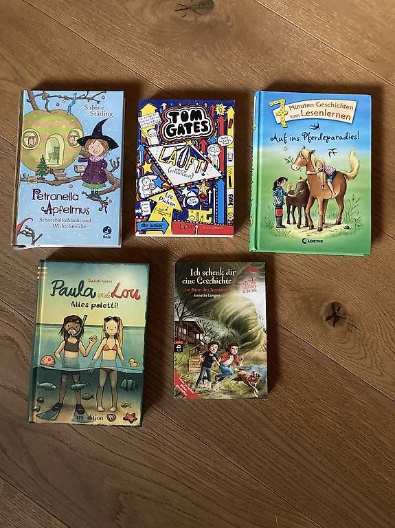 Libri: Diverse Kinderbücher – Usato da Paspels venduto da giu_vt7p