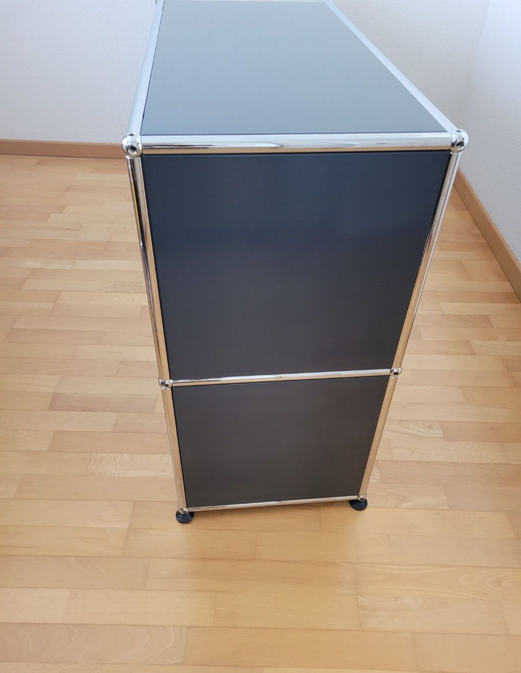 USM Kommoden: USM Haller Sideboard Anthrazit – Gebraucht aus Uttwil von designwerk5 4