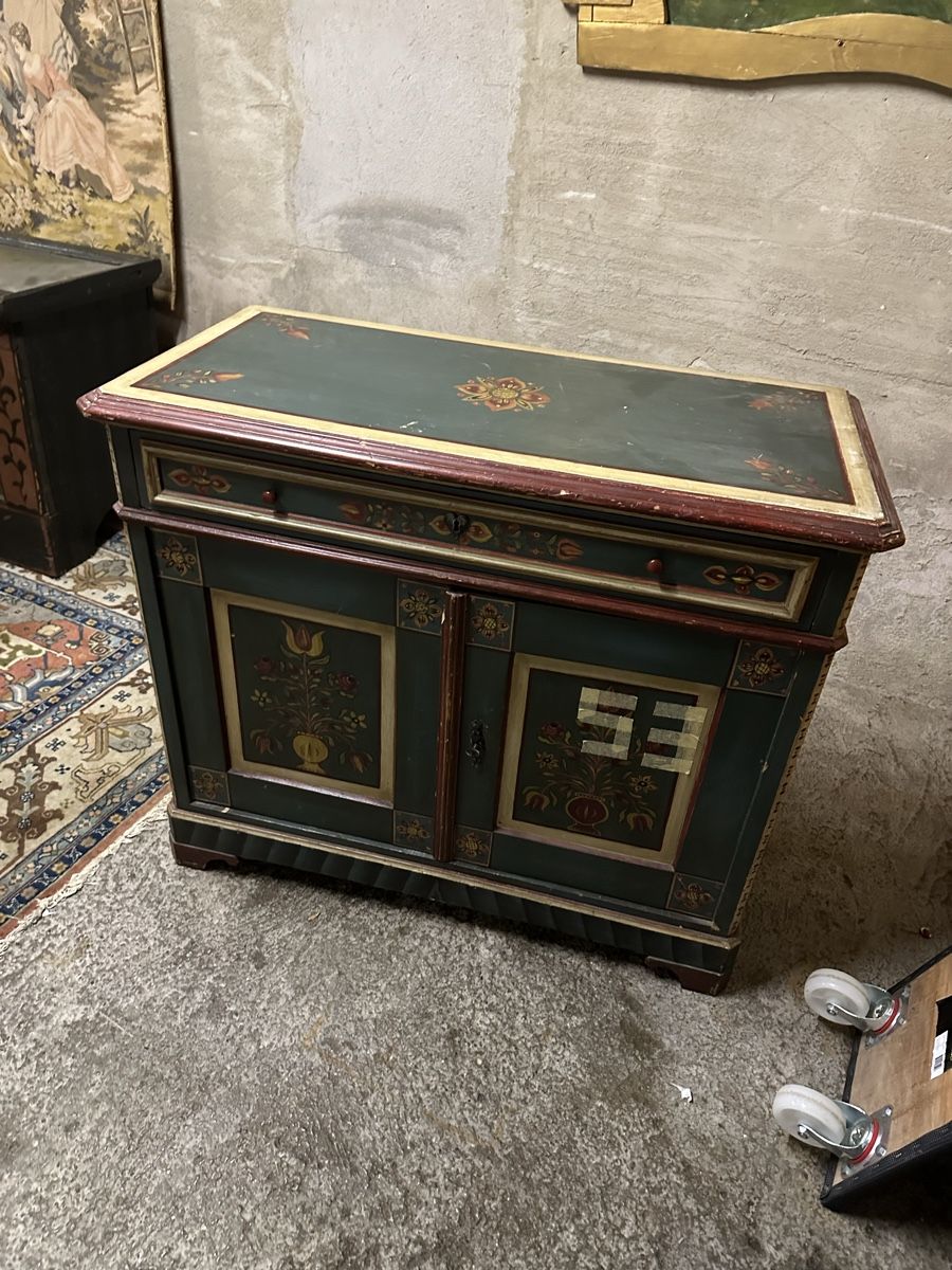 Cassettiere: Kommode Bauernschrank Bauernmalerei – Usato da Villmergen venduto da Bezdupe 8