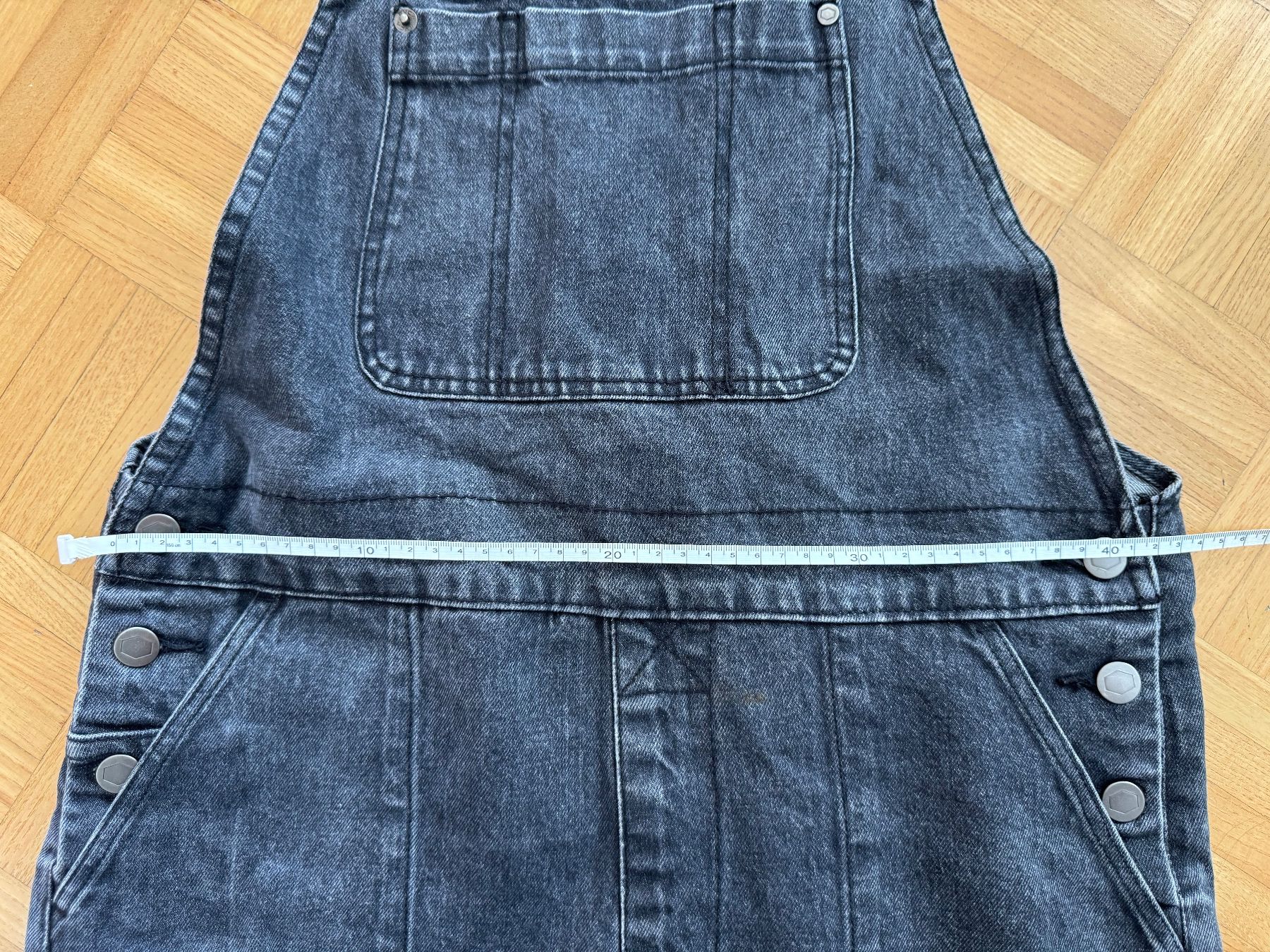 Jeans: Jeans Latzhose von RVCA Gr. 28 – Gebraucht aus Thun von Iriska77 4