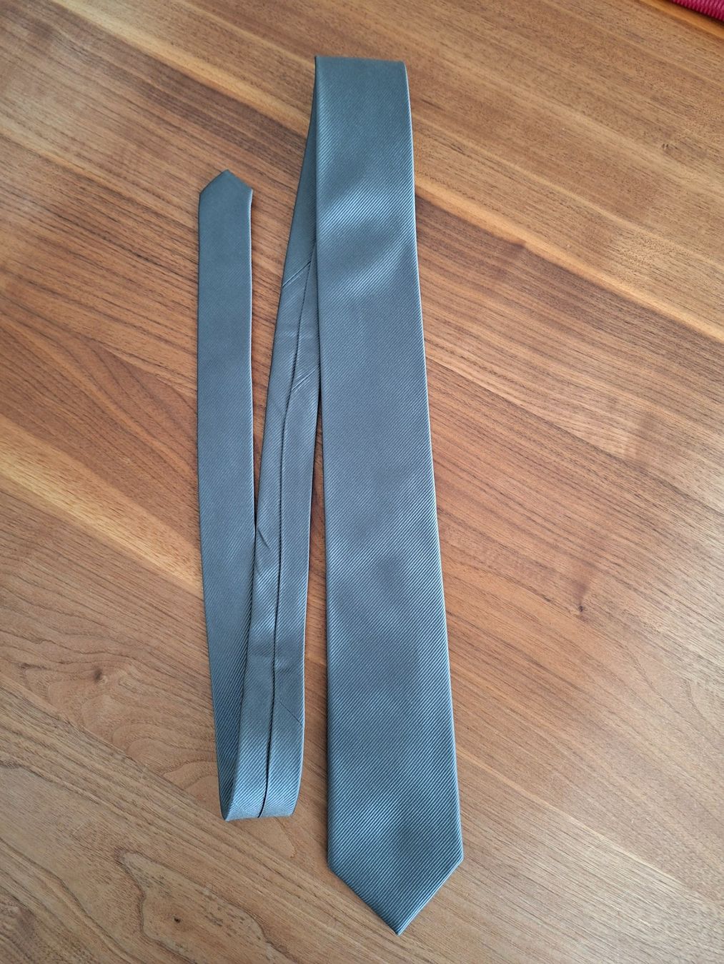 Krawatten: -2- Elegante Herren-Krawatten - Marke "El Cravatte" – Gebraucht aus Walenstadt von Tschuebae