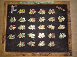 Pin Tafel Schweiz COSTUMES CANTONAUX SUISSES  EPOQUE 1900