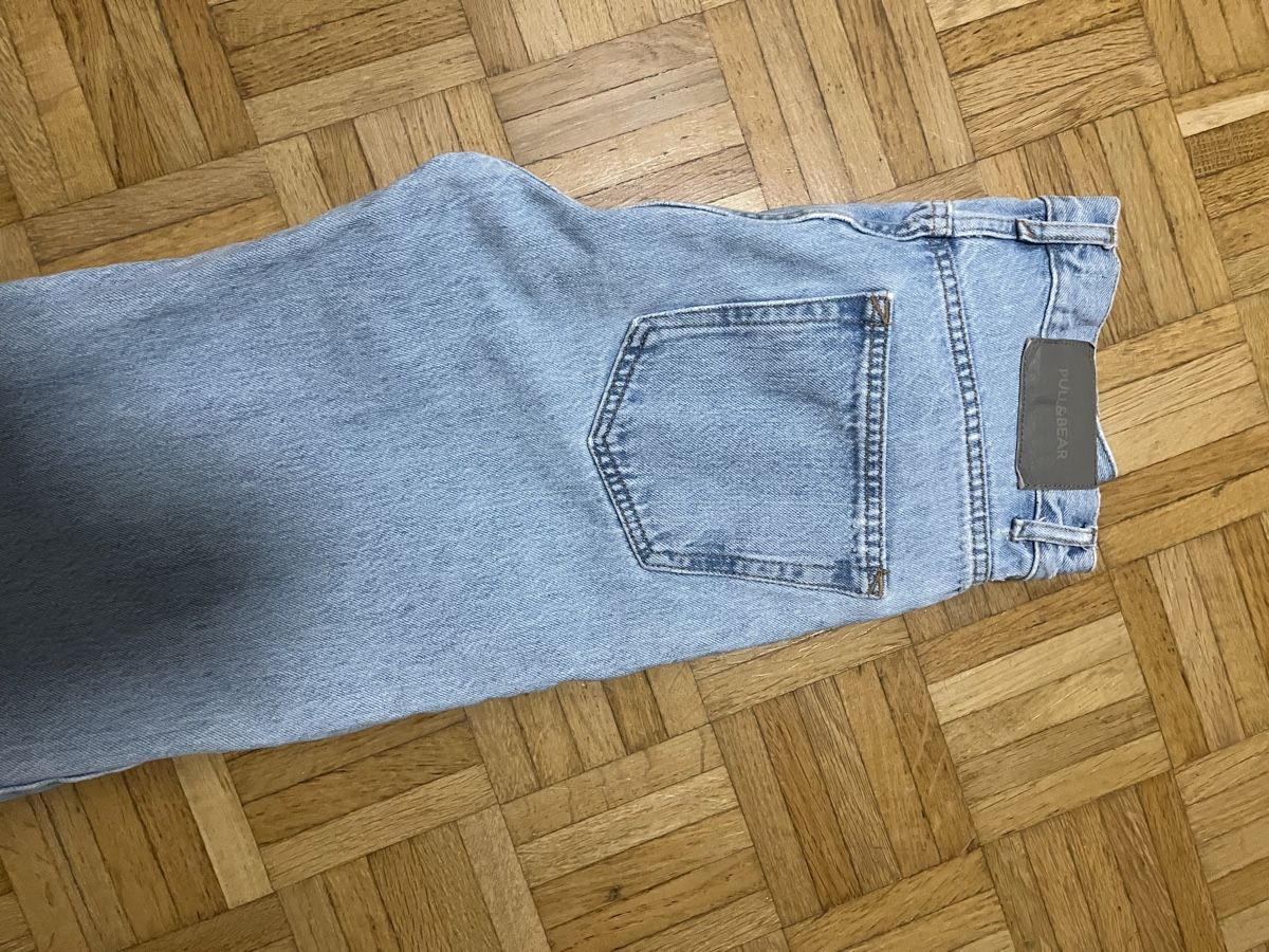 Pull&Bear Jeans: Jeans Pull&Bear hellblau mit Rissen Grösse 36  – Neuf (Voir description) à Baden par Klara1 5