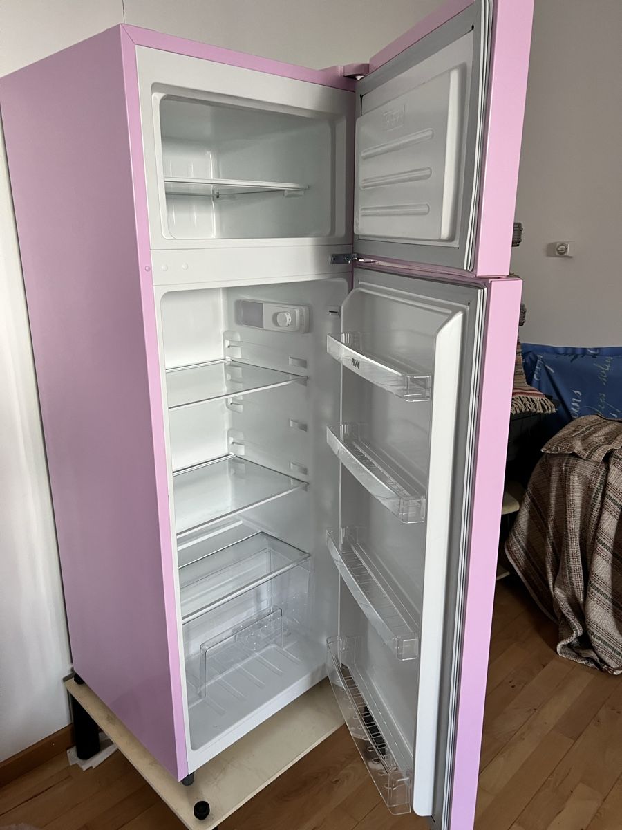 Frigoriferi: Kühlschrank mit TK-Fach pink – Usato da Birmensdorf ZH venduto da Silv1 6
