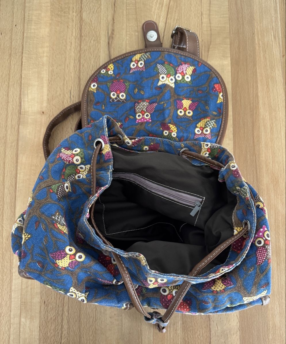 Borse & Zaini: Stoff-Rucksack mit Eulenmotiv – Usato da Lüsslingen venduto da Geronimo66 1