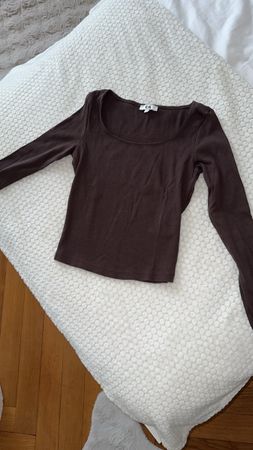 Haut marron