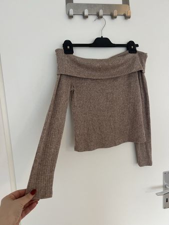 Stradivarius Strickpullover Carmenstil, Grösse L, wie NEU