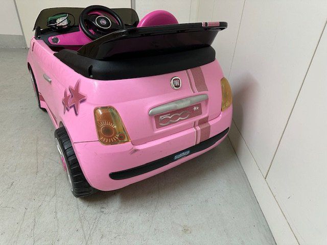 Veicoli per bambini: Fiat 500 Cabrio - elektro Kinderfahrzeug – Usato da Dietikon venduto da tormento82 3