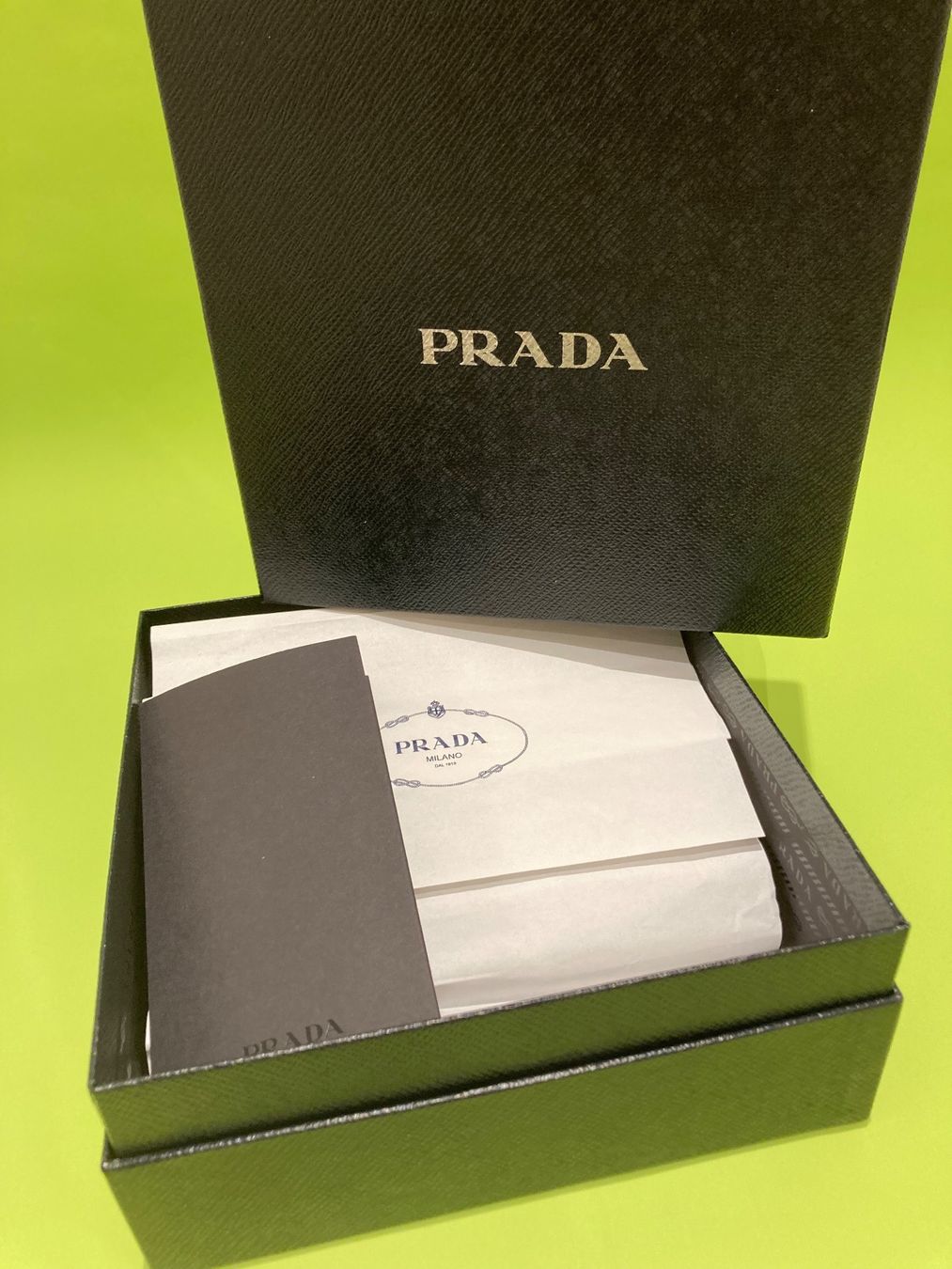 Prada Accessori per capelli: Prada cerchietto – Usato da Paradiso venduto da Kayakara 4
