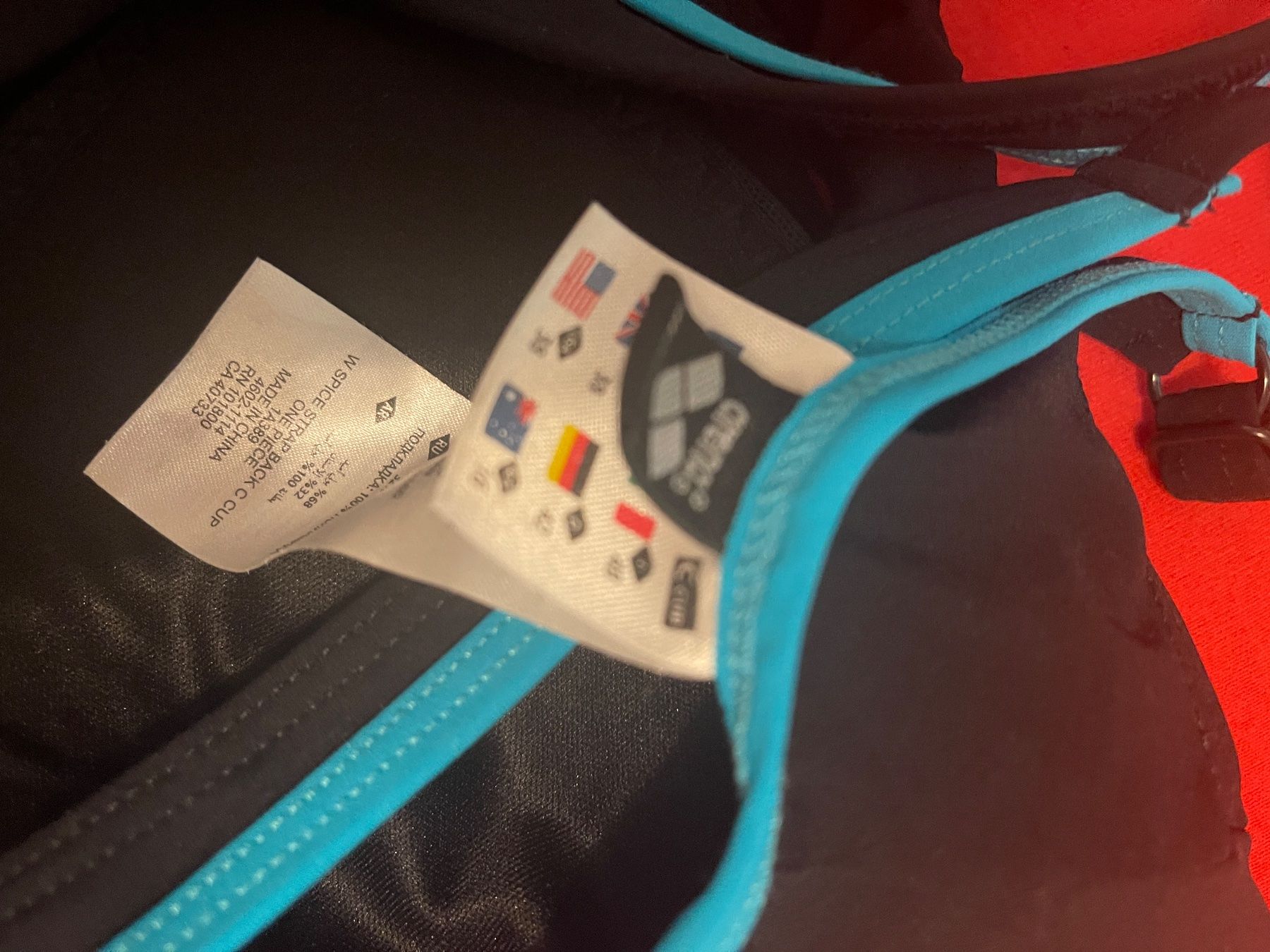 Arena Costumi da bagno & Bikini: Arena Badekleid ,Gr.42 – Usato da Bolligen venduto da Aquella71 9
