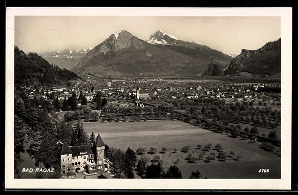 Cartoline postali: AK Bad Ragaz, Ortsansicht mit Schloss und Bergpanorama – Usato da Berlin venduto da bartko-reher