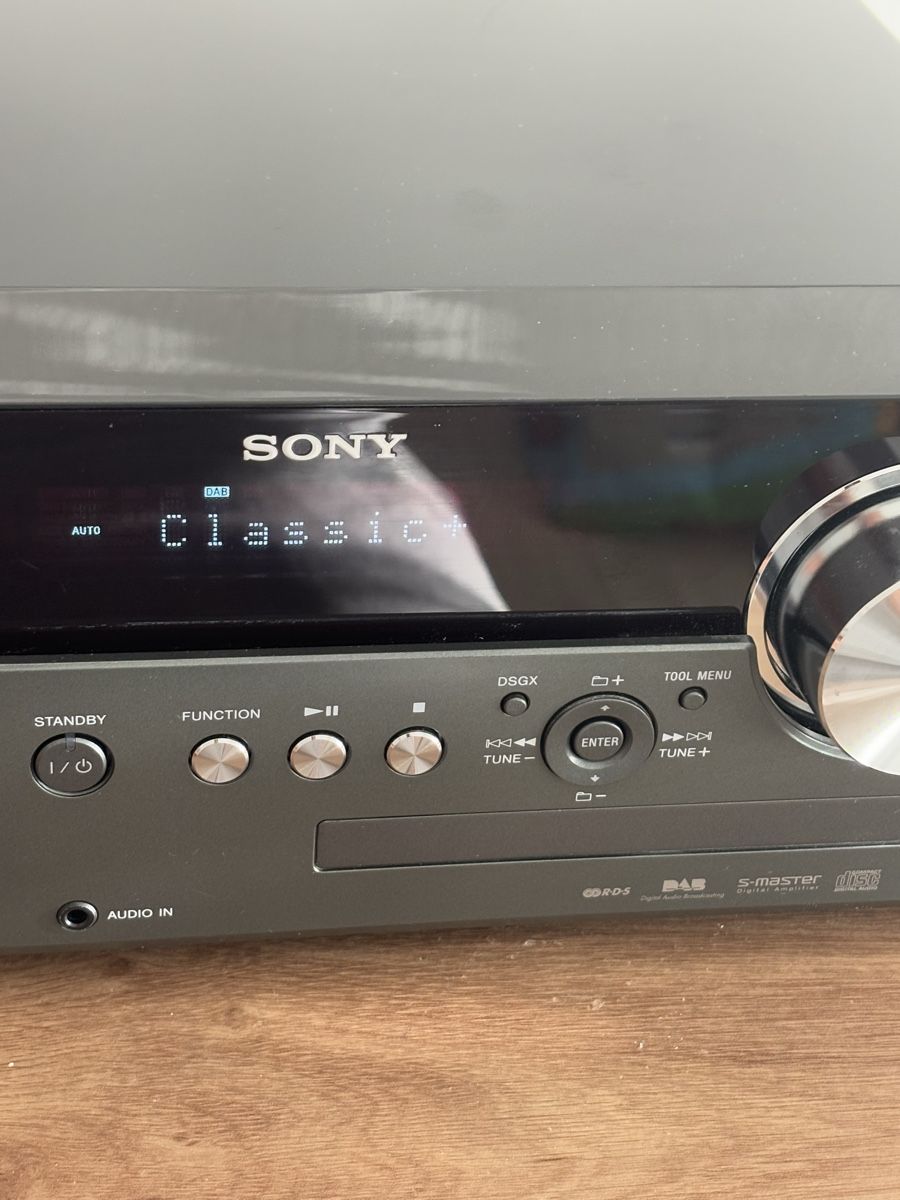 Sony Lettore multimediale & Streamer: Sony CMT-MX550i Micro Hi-Fi System gebraucht – Usato da Orpund venduto da BlackEagel80 1