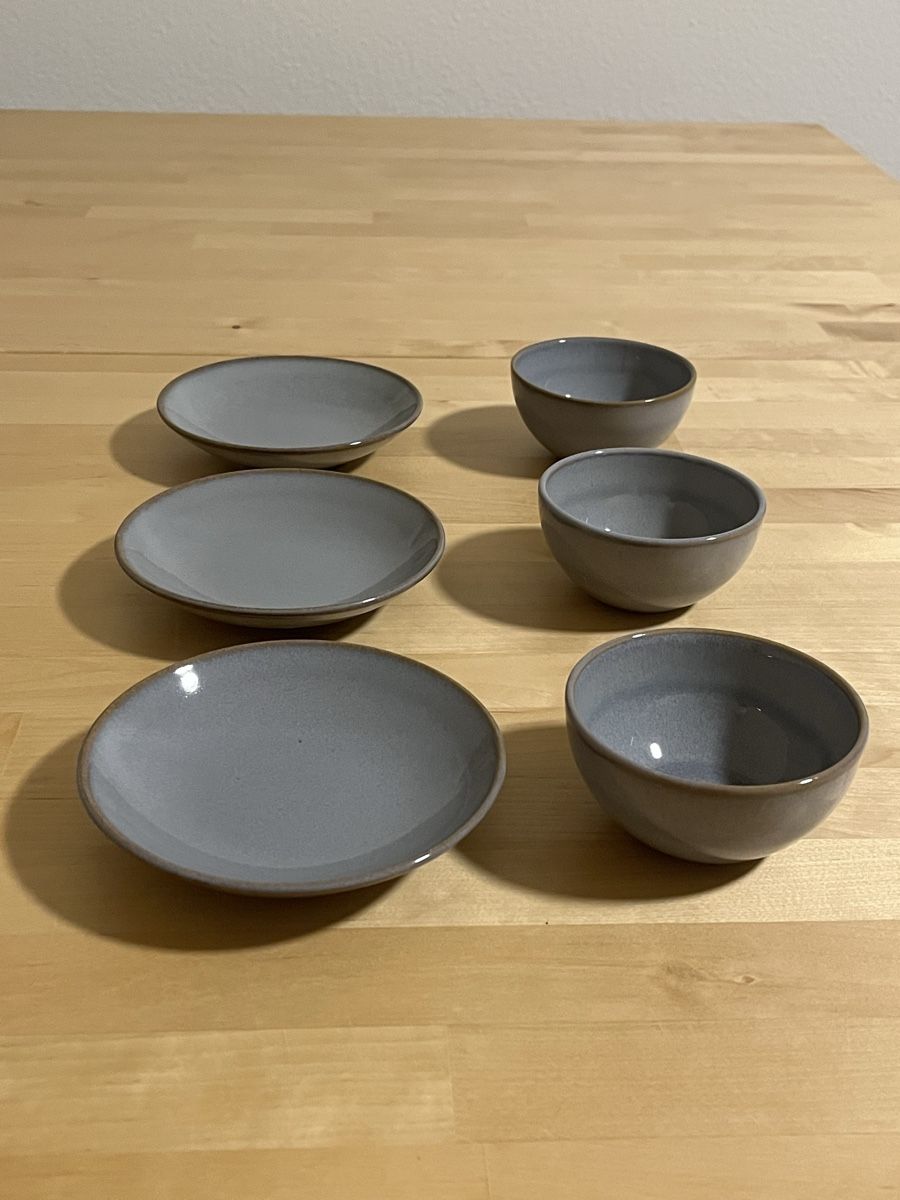 Set di piatti: Kleines Schalen Set grau ab 1.- – Usato da Dielsdorf venduto da RetroMeister