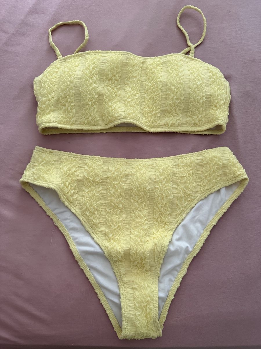 Costumi da bagno & Bikini: 3 Bikinis im Set, Grösse L / 40 – Usato da Rotkreuz venduto da Bikiii87 2