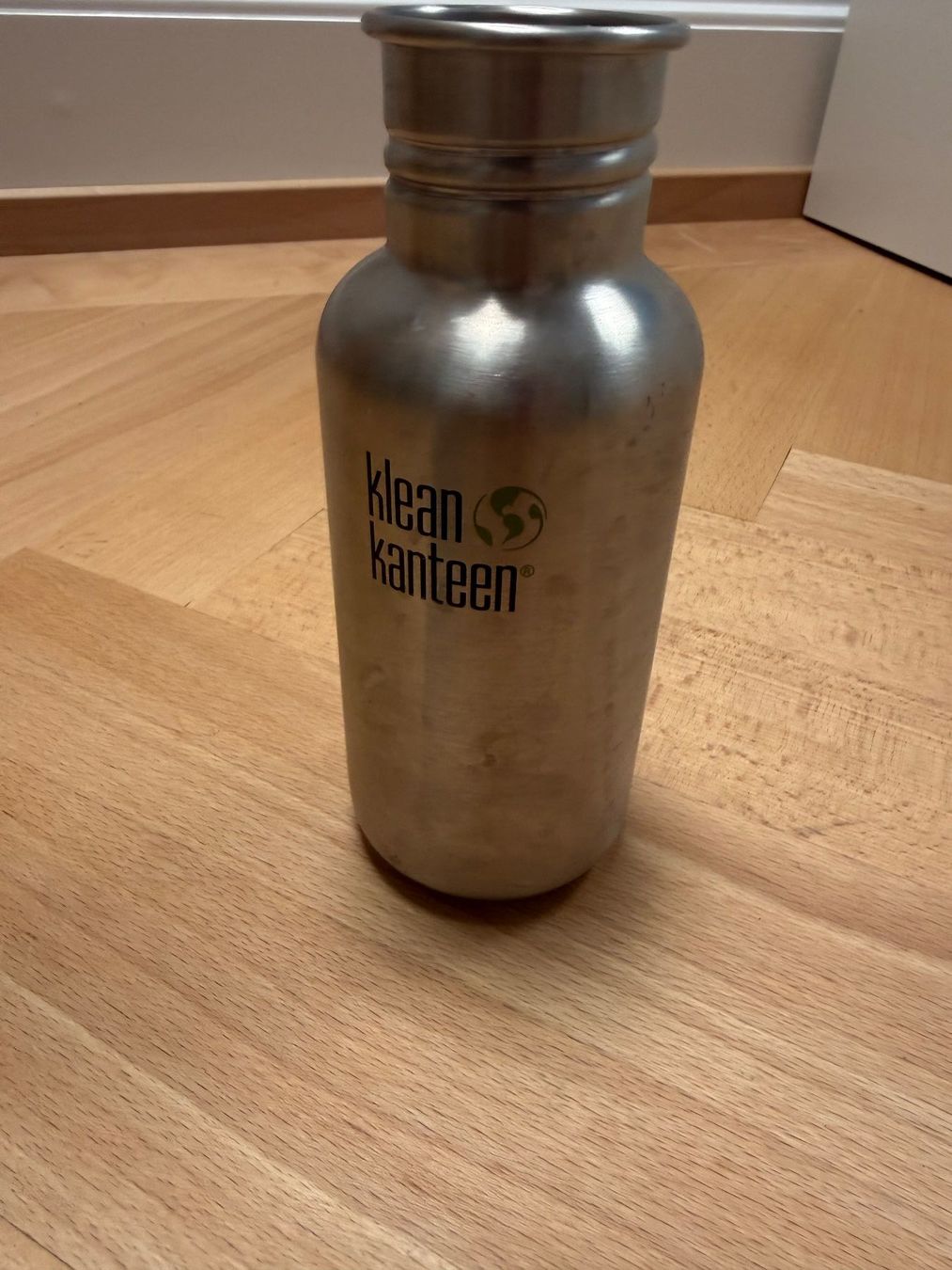 Klean Kanteen Gourdes & Thermos: Klean Kanteen Edelstahlflasche mit Sport Cap – Neuf (Voir description) à Zürich par Sushinder 2