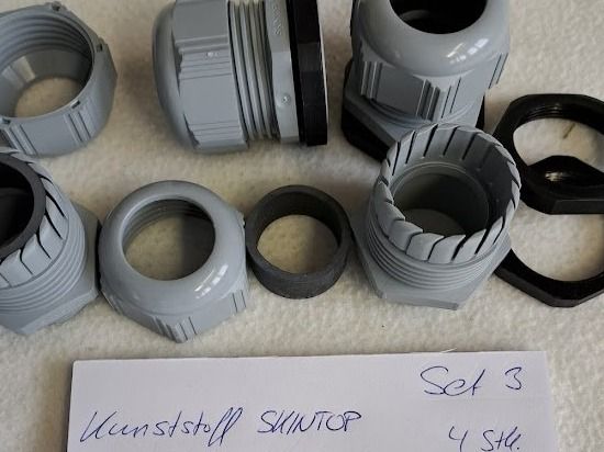 Cavi: Kabelverschraubung 4Stk. M40 Kunststoff Set 3 – Nuovo (secondo la descrizione) da Sargans venduto da Bomp