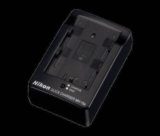Nikon Altri Accessori: Akkuladegerät NIKON MH-18a – Nuovo (secondo la descrizione) da Murten venduto da the.ace