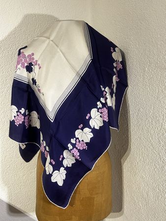Foulard Guy Laroche