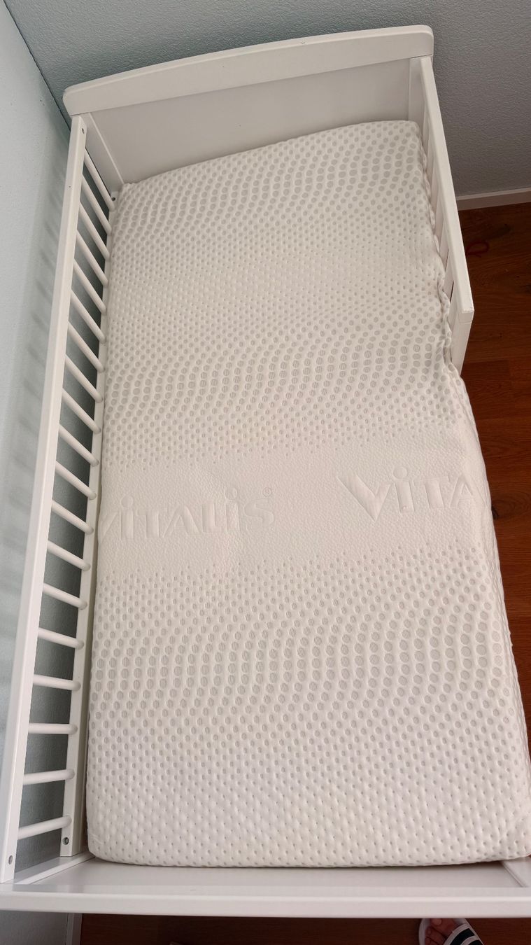 Ikea Letti: IKEA KRITTER Juniorbett in Weiß – Usato da Gross venduto da Julia23 2