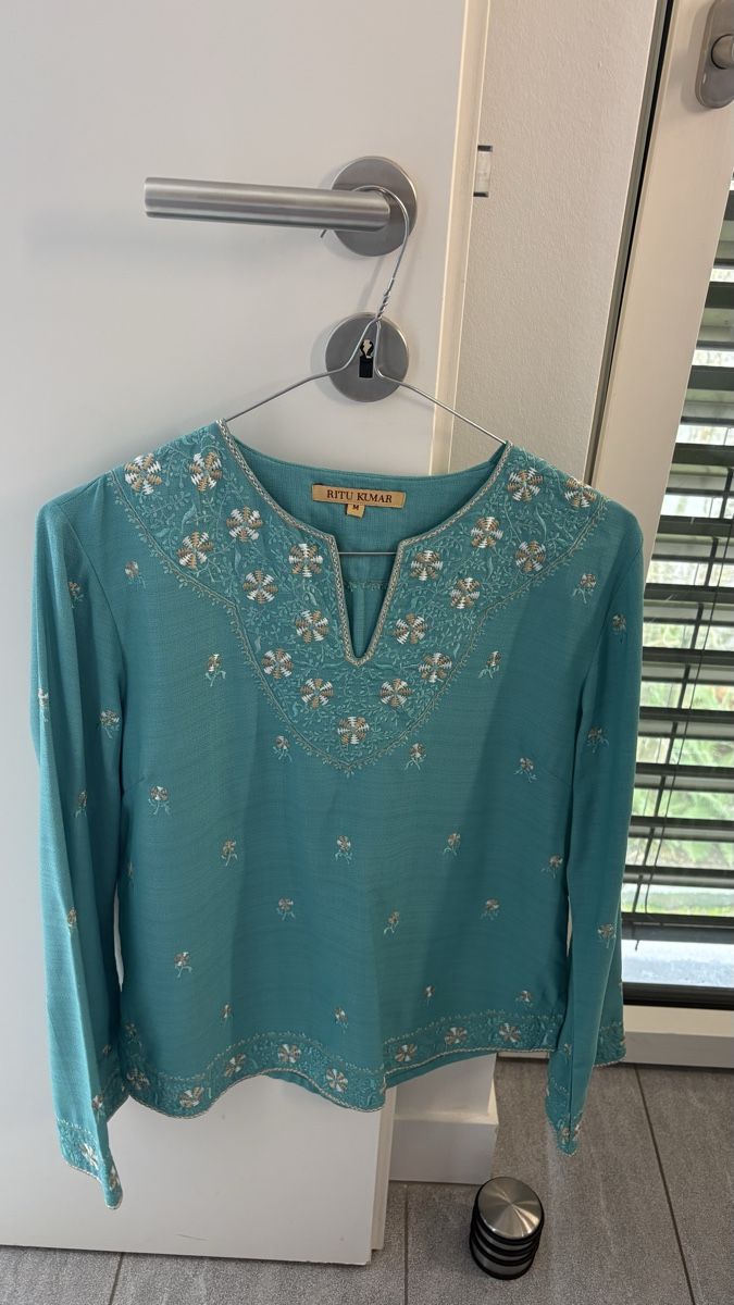 Tuniques: Ritu Kumar tunic M new – Neuf (Voir description) à Pully par Sell_it_all