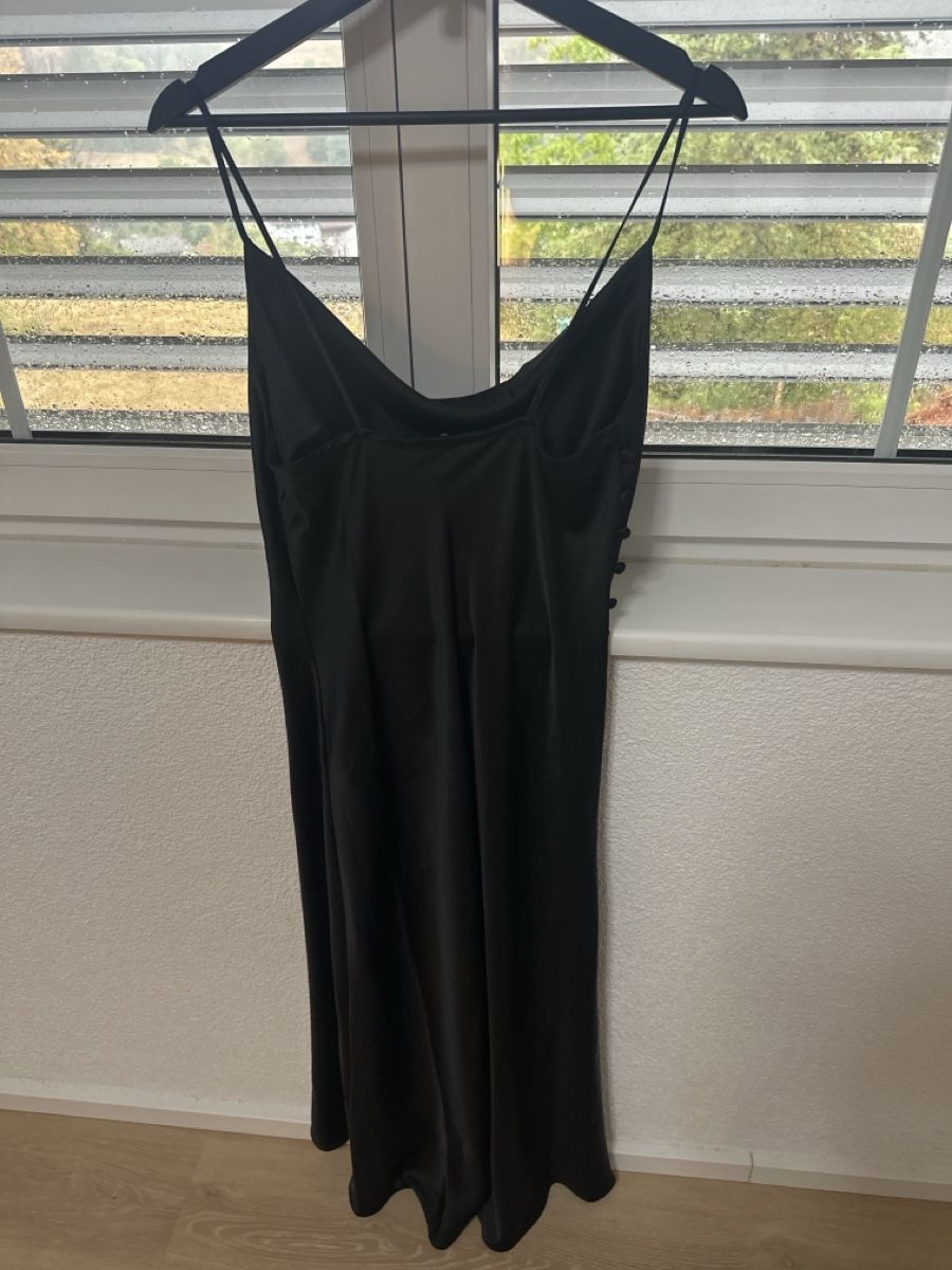 Zara Kleider: Zara Kleid – Neu (gemäss Beschreibung) aus Fisibach von hadilicious 4