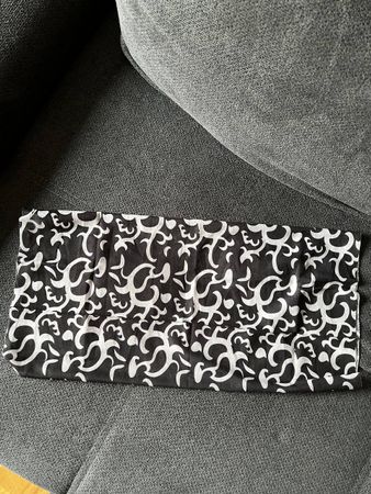 Neue Schal