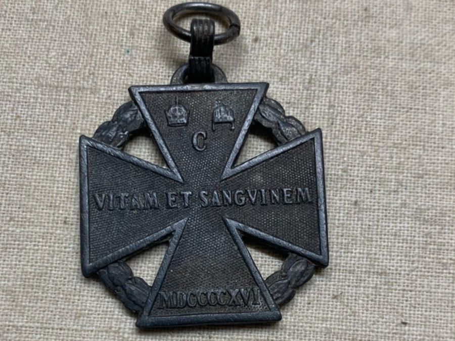 Medaglie: Austria - "Carolus Imp. et Rex." - 1916 – Usato da Sorengo venduto da 74in