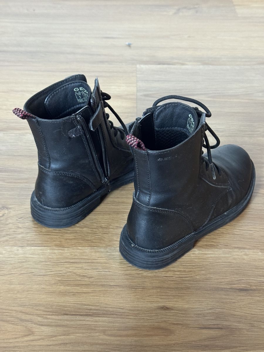 Geox Scarpe per ragazzi: Geox Stiefel Grösse 33 – Usato da Basel venduto da spassbremse 1