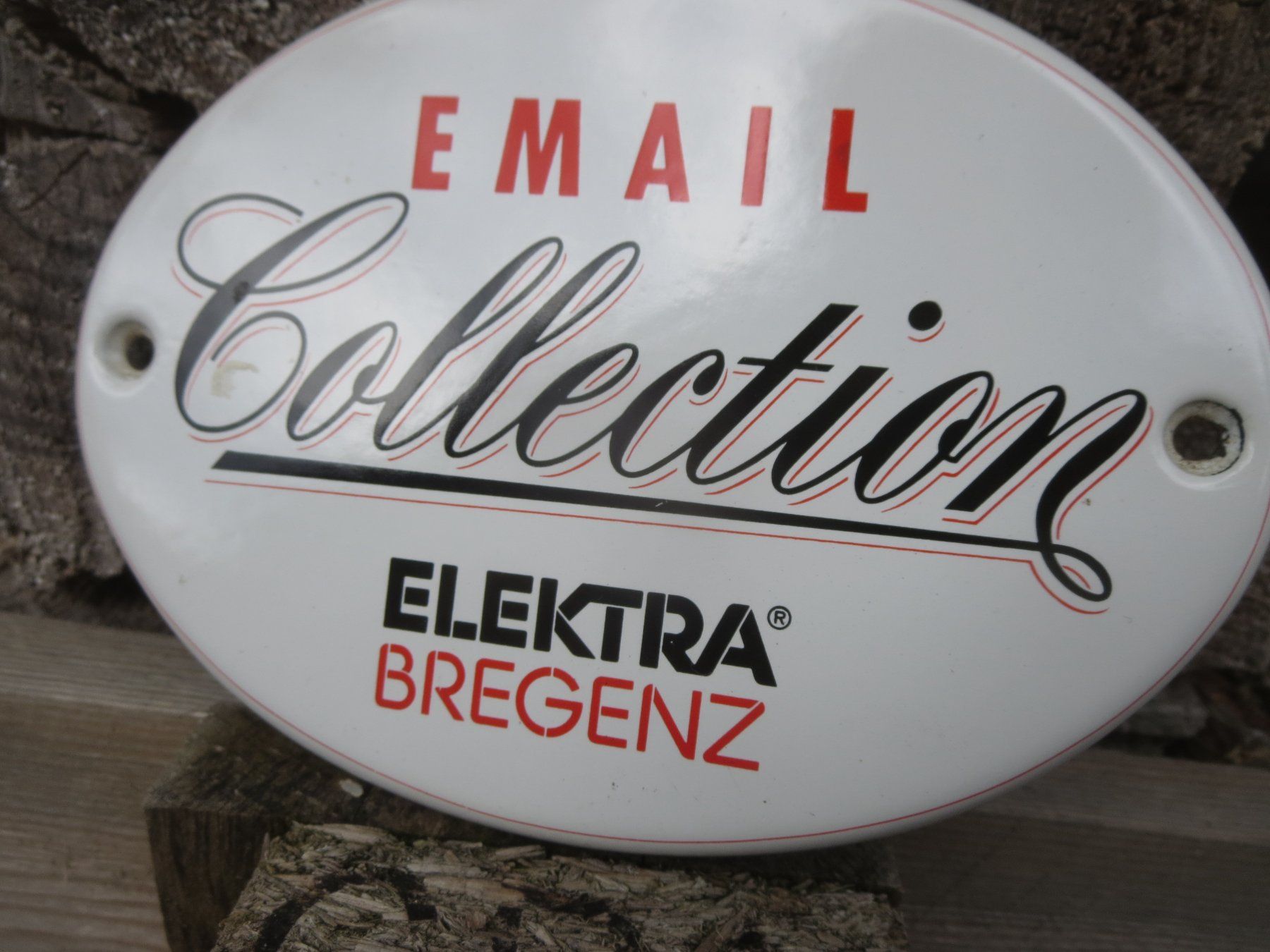 Insegne: Emailschildchen Elektra Bregenz – Usato da Wolfhalden venduto da Quiria68 2