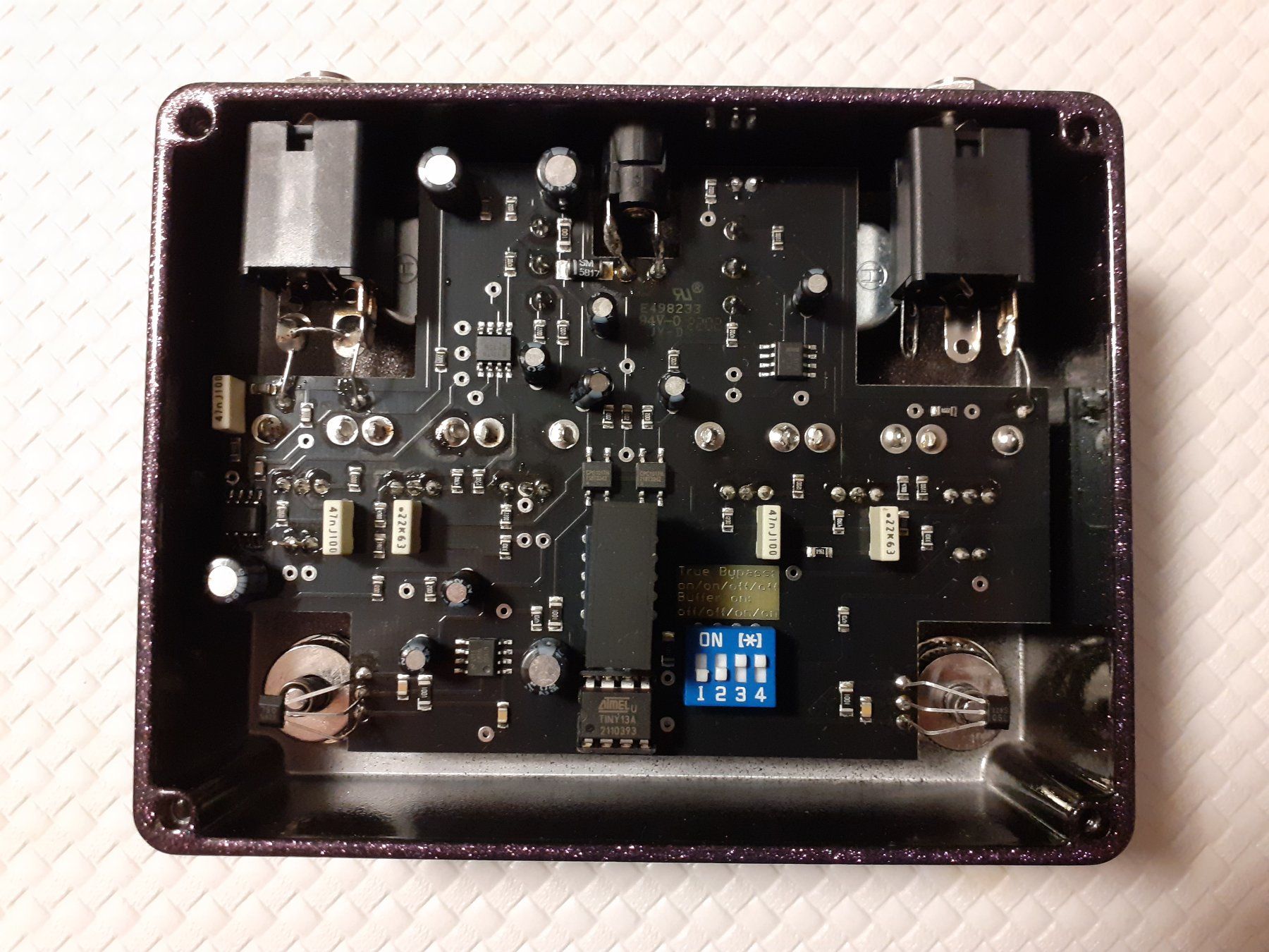 Strumenti musicali: Vahlbruch BBQ-XL (Dual Channel Boost, Buffer & Equalizer) – Nuovo (secondo la descrizione) da Torgon venduto da Guitar223 8