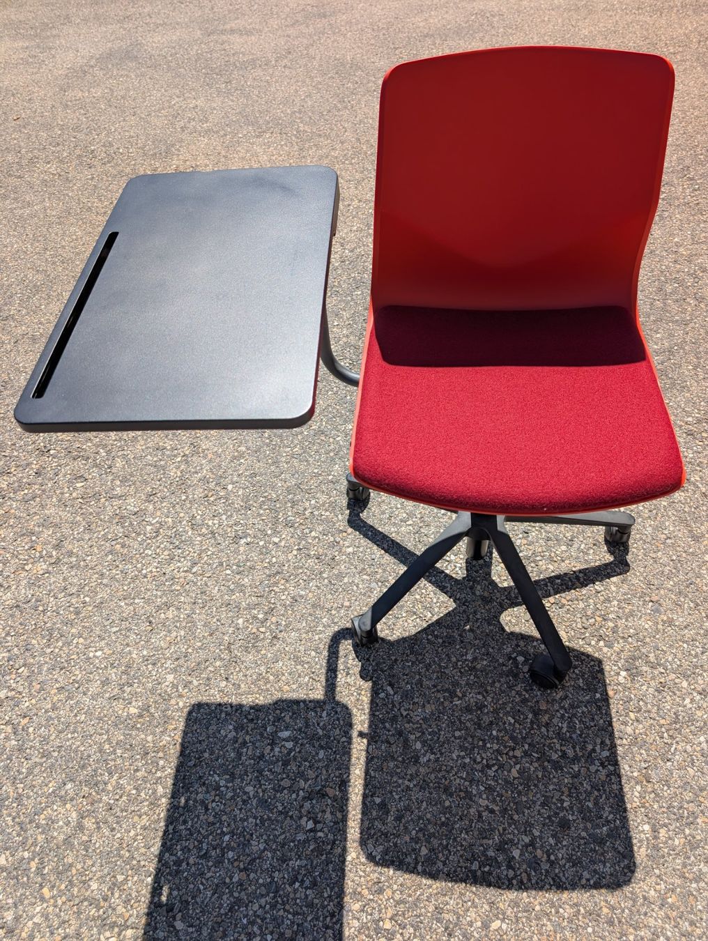 Sedie: Chaise conférence Ocee Four Pure 66 – Usato da Chézard-St-Martin venduto da Pieralory