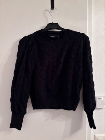Vero Moda sweater, size M