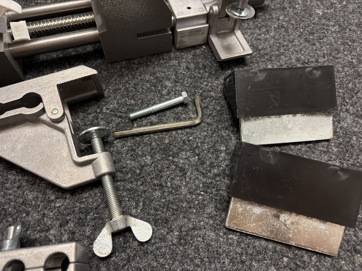 Swissrex Tutti gli attrezzi: Swissrex Spannsystem Werkstatthilfe im Set mit Anleitung – Usato da Thun venduto da BanjoDan 3