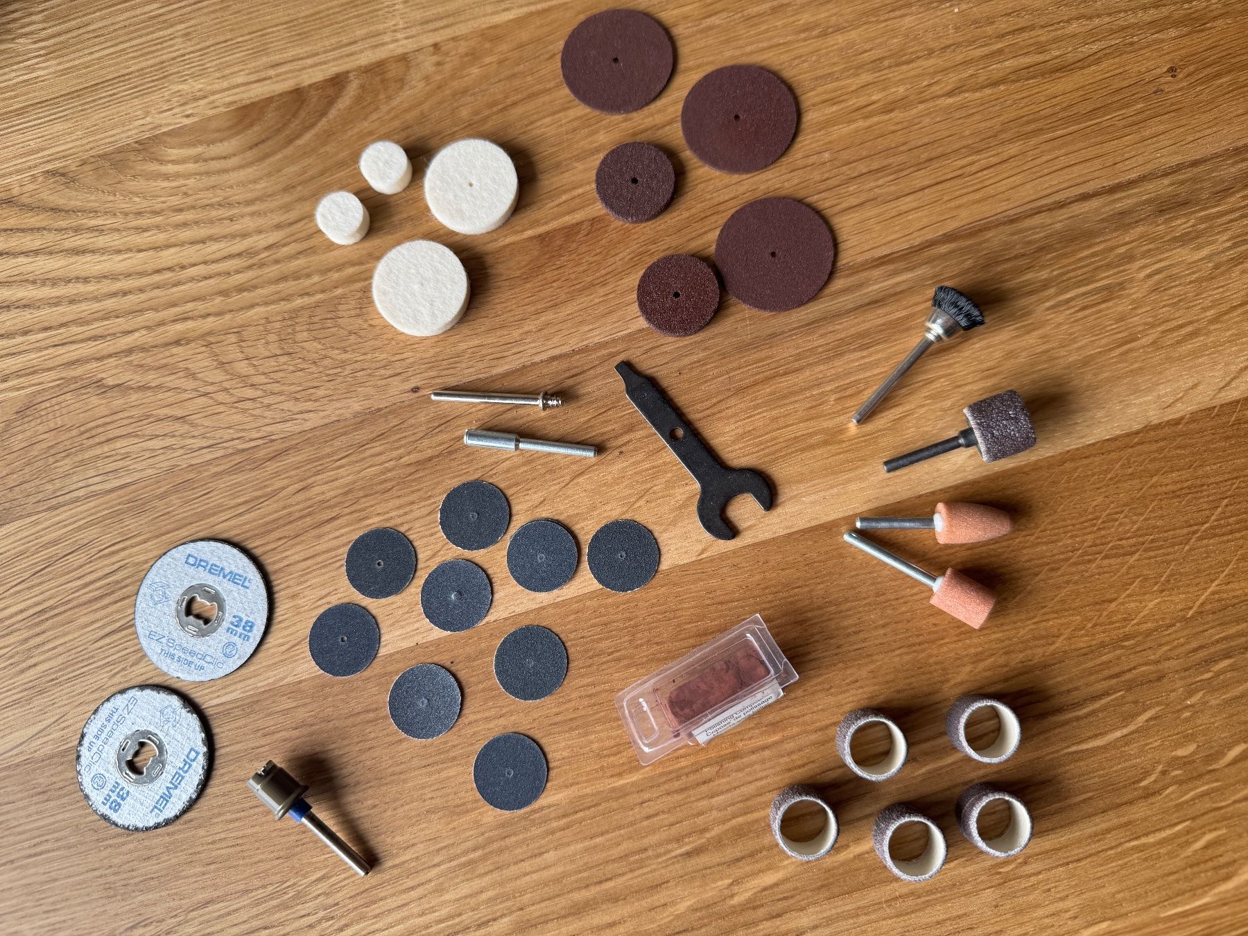 Tutte le macchine: Dremel 4250, wenig gebraucht – Usato da Zürich venduto da Octopus-275 2