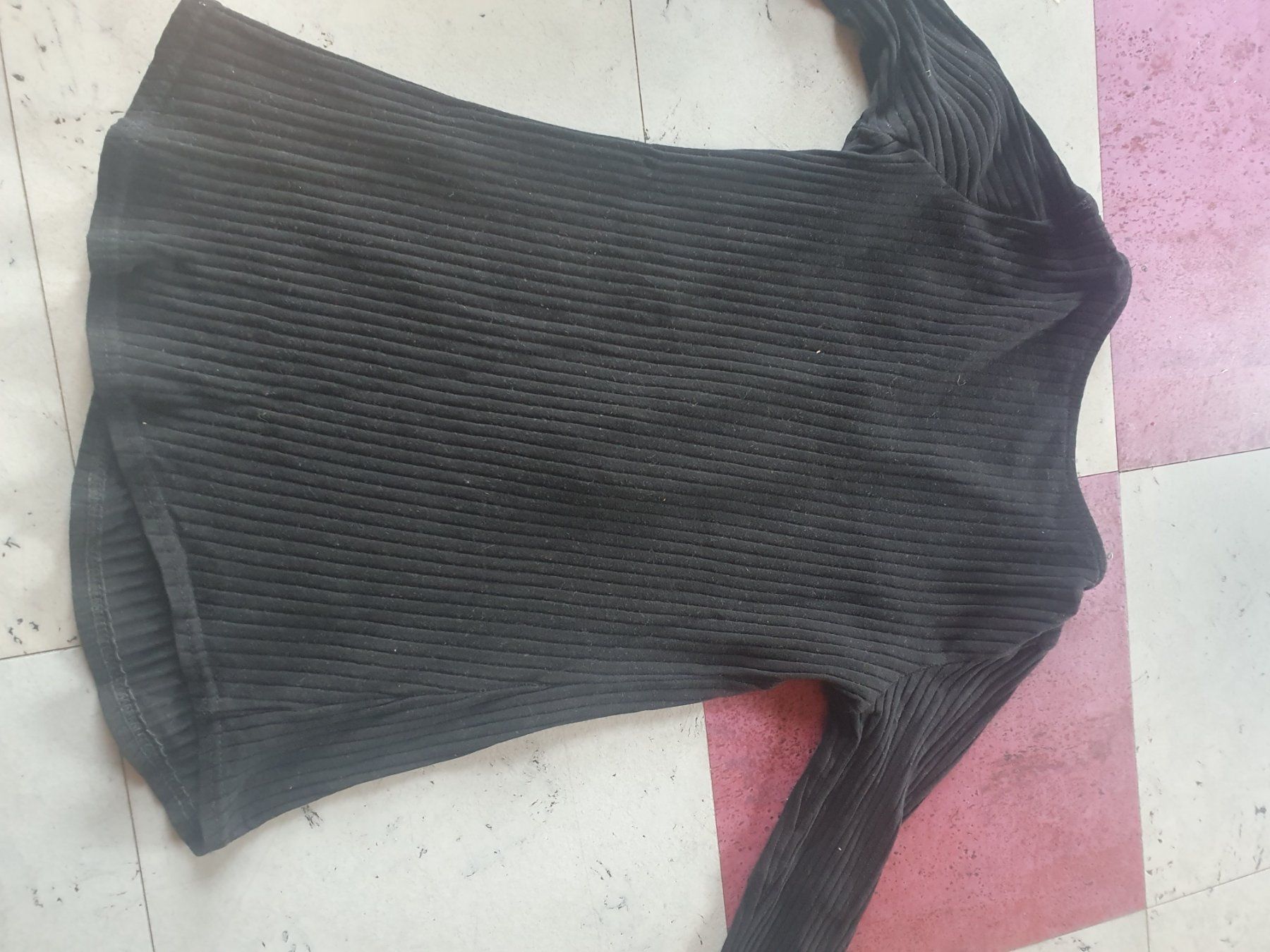 Maglioni & Felpe: Pullover – Usato da Moosseedorf venduto da Sonnenschein.. 5