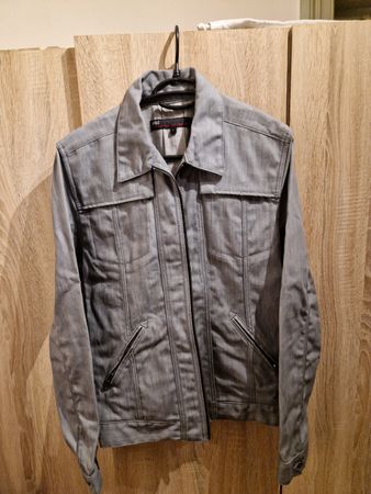 Stylische Red Diamond Jacke Gr. L